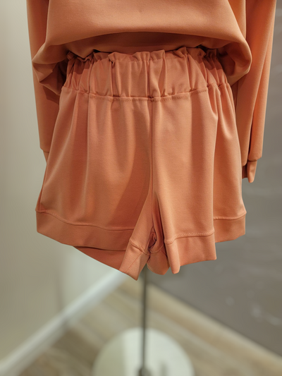 Shorts with pockets