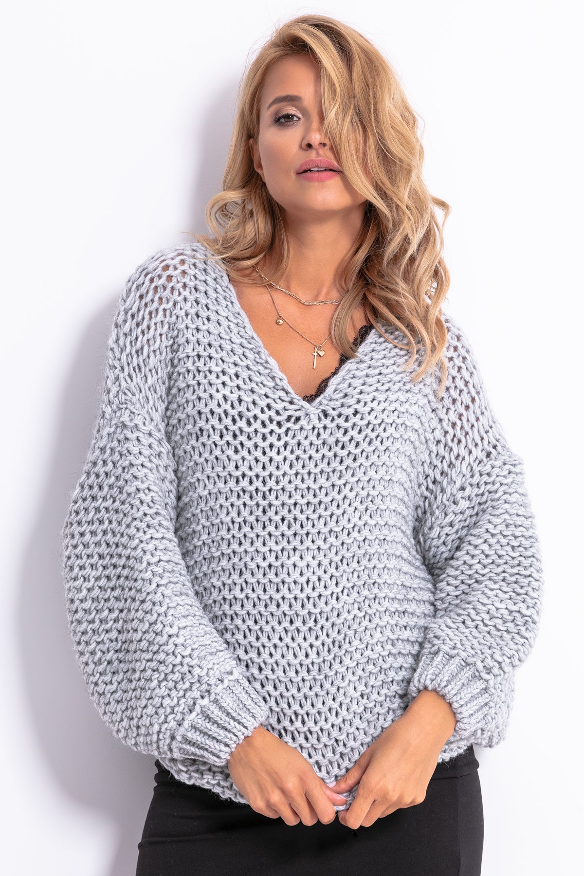 Chunky knit V-neck Sweater