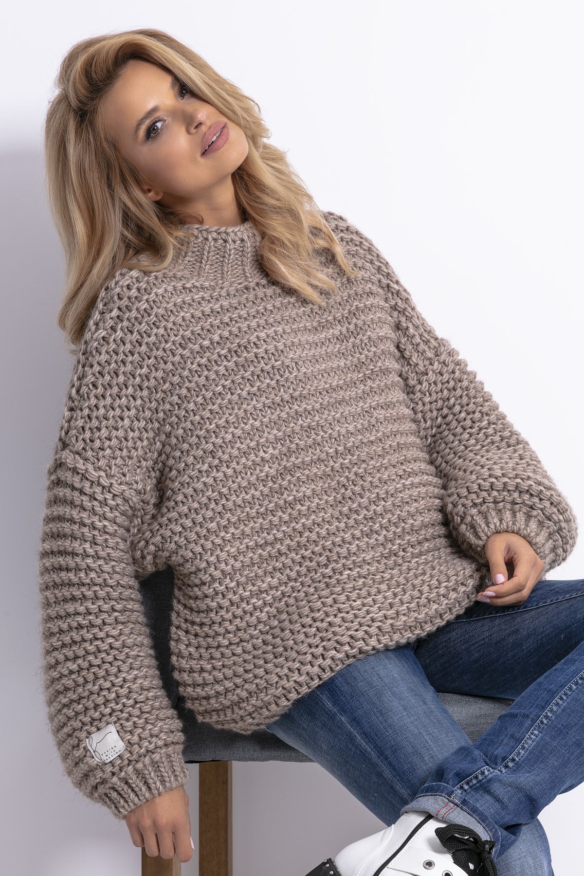 Oversize chunky knit sweater