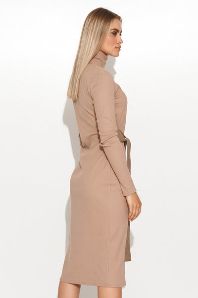 Ribbed dress with faux leather belt